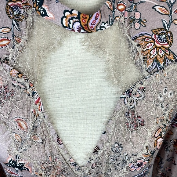 Daytrip Buckle Womens Stretch Mini/Micro Dress SZ S Unique Floral Open Front - Picture 4 of 11